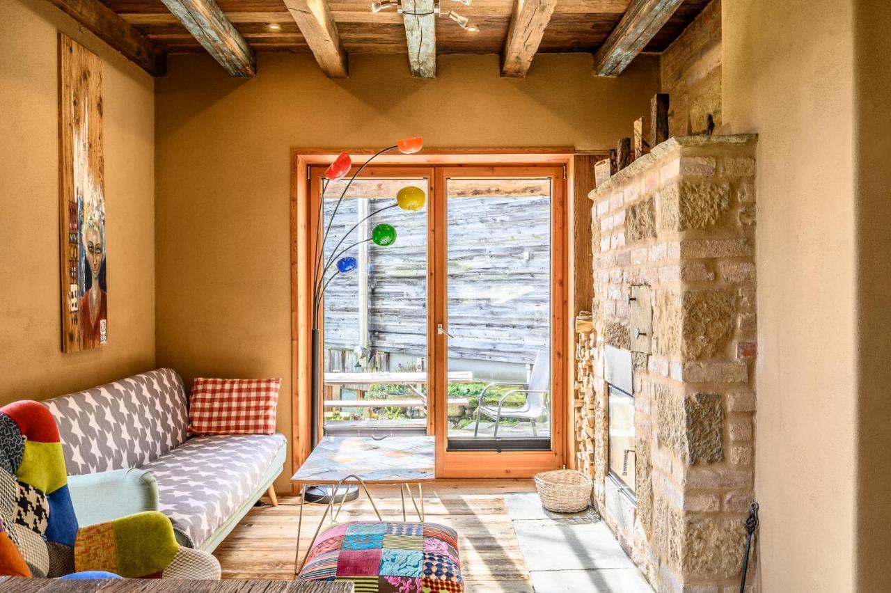 Der Baum Hideaway Apartman Inzersdorf im Kremstal Kültér fotó