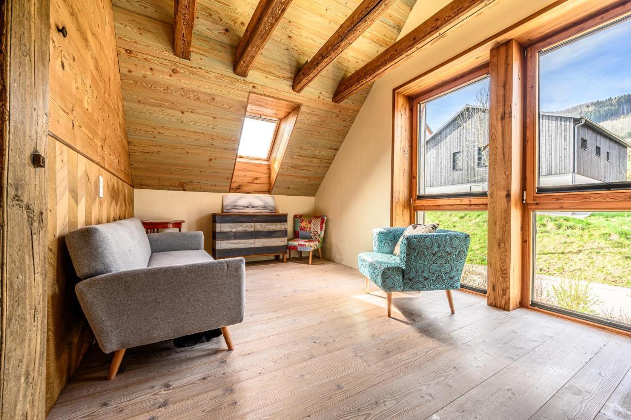 Der Baum Hideaway Apartman Inzersdorf im Kremstal Kültér fotó