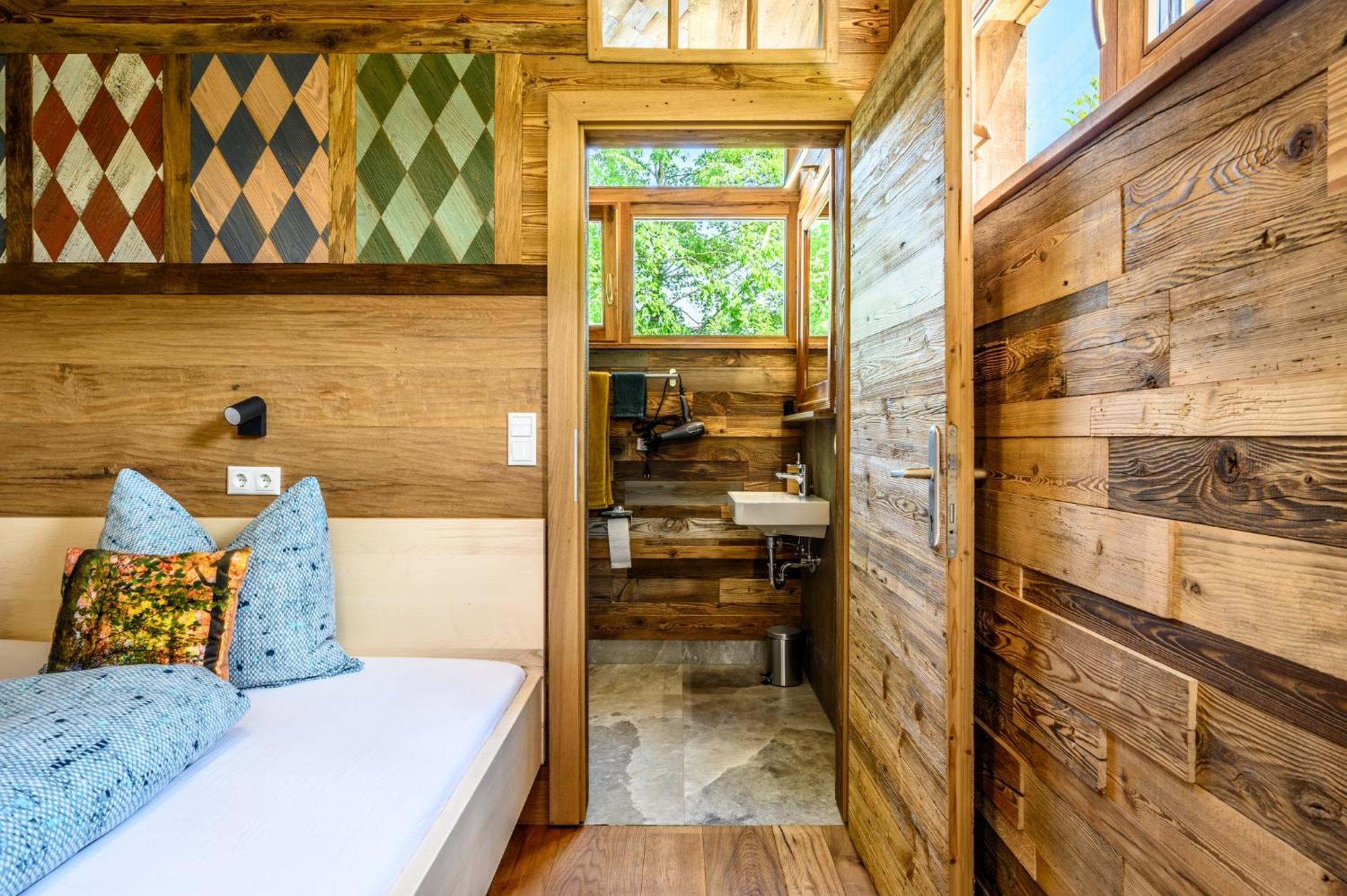 Der Baum Hideaway Apartman Inzersdorf im Kremstal Kültér fotó